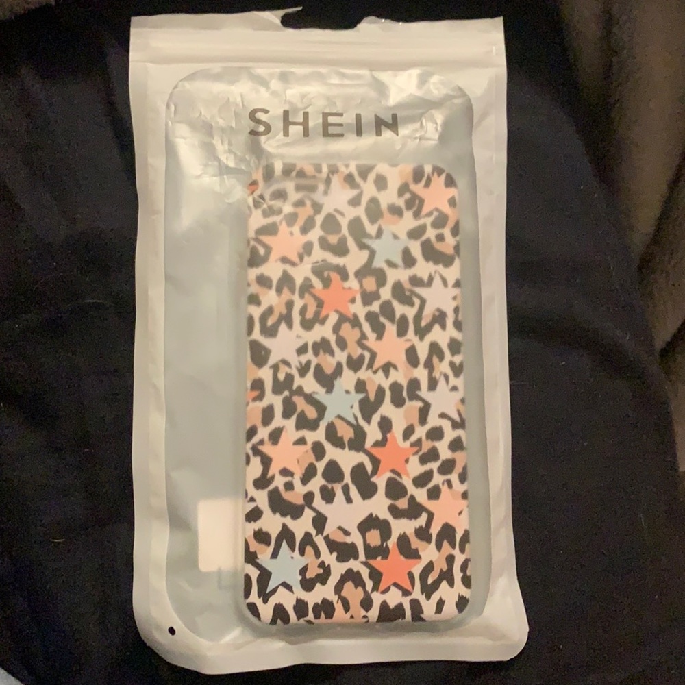 Brand new Shein iPhone 7/8 SE2 phone case
